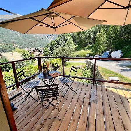 Charmante Maison De Montagne Briançon Esterno foto